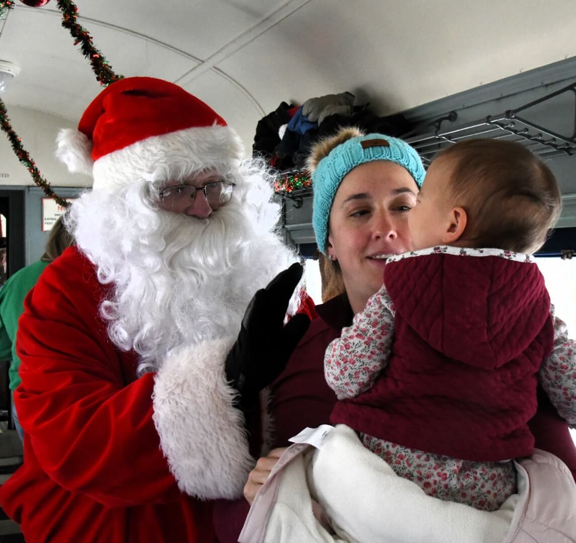 baby meeting santa