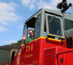 jeff the engineer waving